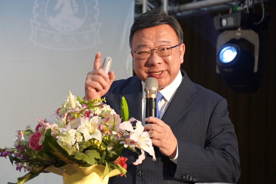 校長給校友的一封信圖片